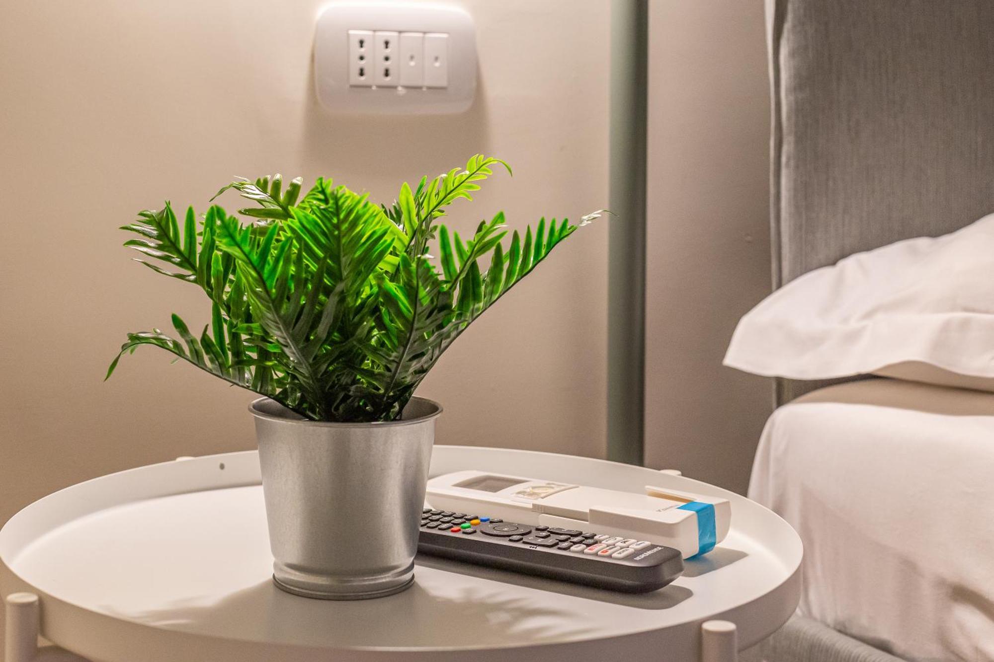 Iflat Vatican New Bright & Comfy 3 Bedroom Apartment