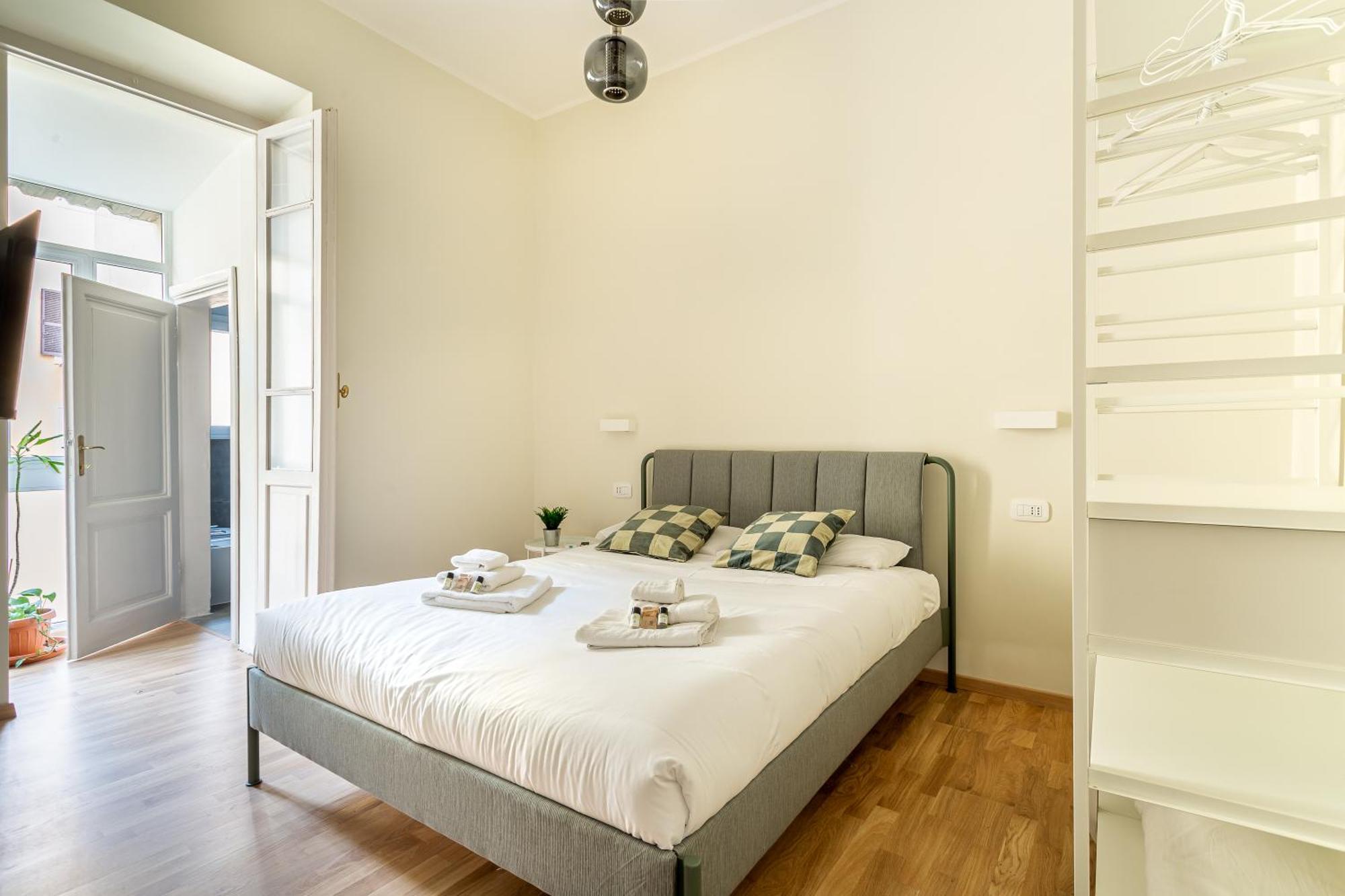 Apartment Iflat Vatican New Bright & Comfy 3 Bedroom