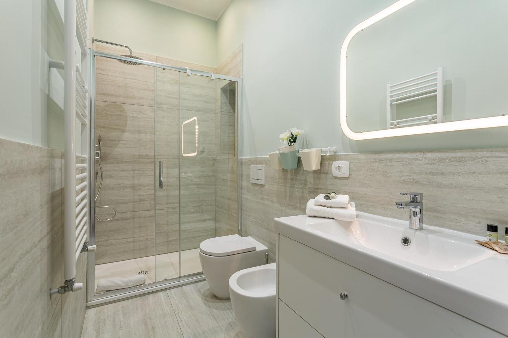 Iflat Vatican New Bright & Comfy 3 Bedroom Apartment *